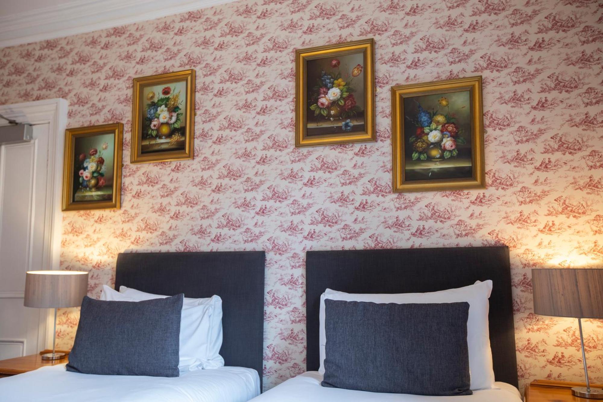 Mckays Hotel Pitlochry Ngoại thất bức ảnh