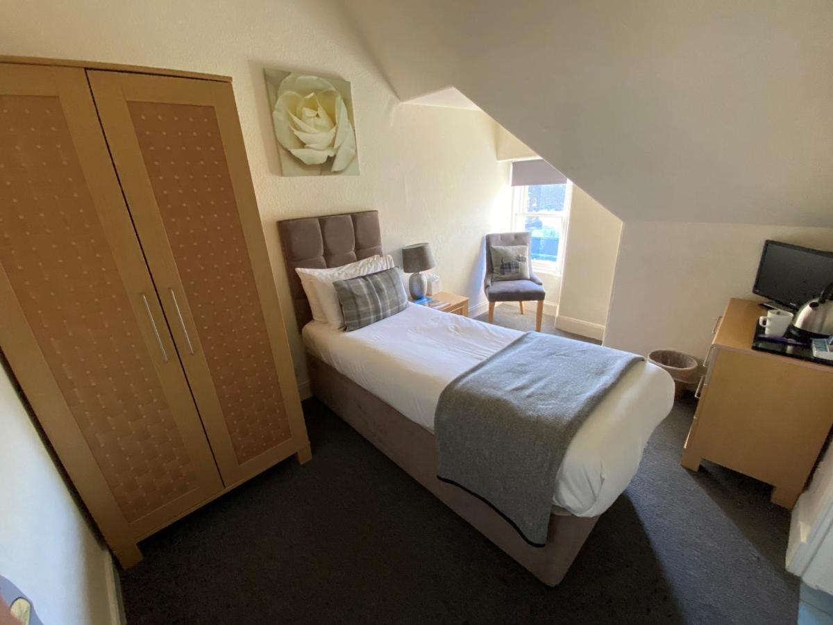 Mckays Hotel Pitlochry Ngoại thất bức ảnh